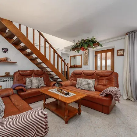 Casa Astrid By The Sea In Holiday home